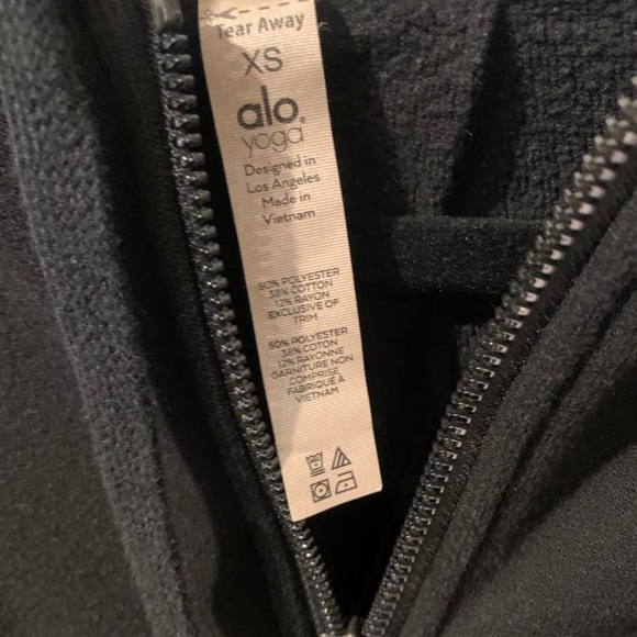 ALO YOGA cropped jacket - Picture 3 of 4